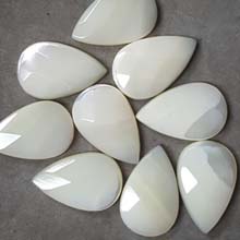 16X25MM FACETED PEAR CABOCHON MOP WHITE(6 PCS/BAG)